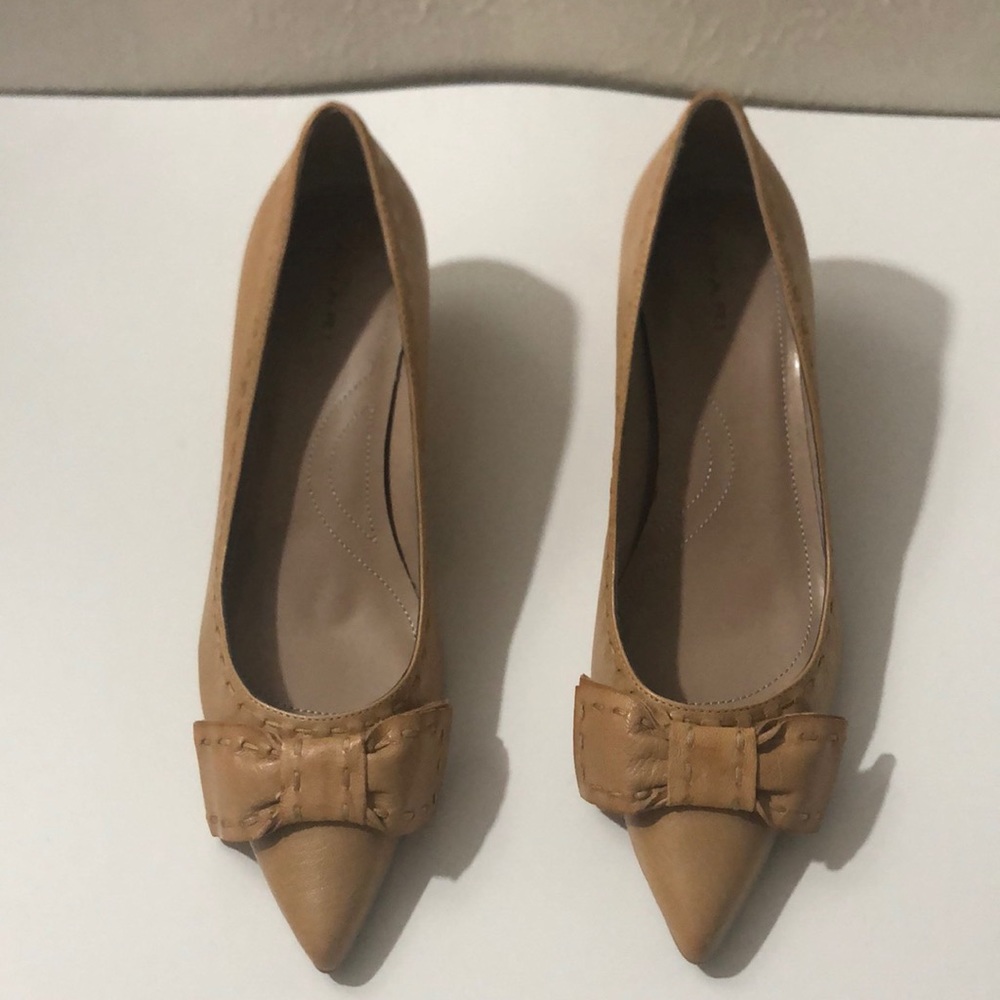 tahari women’s shoes